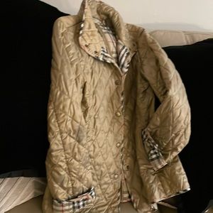 Burberry authentic quilted jacket 🏇🏻